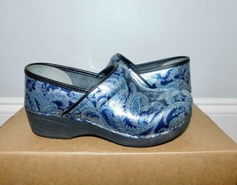 Dansko Womens XP 2.0 Paisley Clog Sz 37/7 Blue Patent Leather Shoes Comf... - $47.51