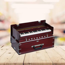 Deluxe, Harmonium, 2 1/2 Octaves, 32 Keys, Small, Portable, Compact, Special Red - £144.28 GBP