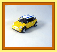  MINI COOPER - WELLY 1/38 YELLOW DIECAST CAR COLLECTOR&#39;S MODEL,COLLECTIB... - £26.81 GBP