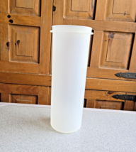 Tupperware Container 1643-16 Replacement Spaghetti Holder 30fl oz Clear ... - $12.00
