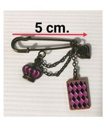 Are You Alice: Alice in Wonderland Japanese Manga Cheshire Cat Pin and C... - $7.00