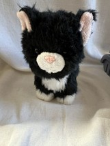 American Girl Doll Poseable Cat Plush Doll Pet Black White Tuxedo 2017 - £10.31 GBP
