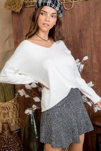 Women&#39;s White V Neck 3/4 Sleeve Side Slit Hi Lo Sweater - $27.50