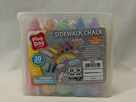 Play Day Sidewalk Chalk, 20 Pieces New With Plastic Container For Storage - £7.57 GBP