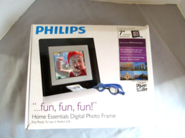 Philips Home Essential Digital Photo Frame 7&quot; LCD panel black wood SPF30... - £13.06 GBP