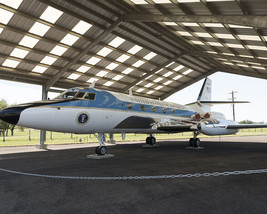 Lockheed JetStar plane used by President Lyndon Baines Johnson Photo Print - £6.96 GBP+