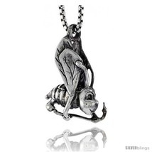 Sterling Silver Bumble Bee Pendant, 5/8 in  - £35.04 GBP