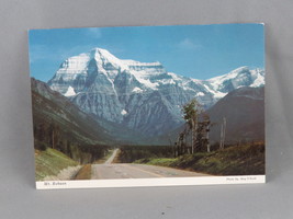 Vintage Postcard - Mount Robson Canadian Rockies - Rowed O&#39;Neill - £11.79 GBP