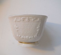 Lenox Ivory Fine Porcelain Jewerly Trinket Cup - $4.21