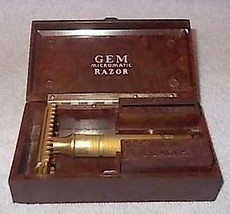 Vintage Gem Three Piece Micromatic Comb Double Safety Razor with box - £23.94 GBP