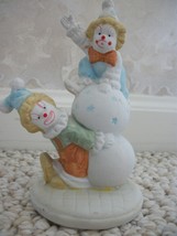  Figurine of 2 Clowns playing atop a circus ball (#0441) - £15.71 GBP