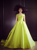 Rosyfancy Retro Candy Green Pleated Off Shoulder Straps Ball Gown Evenin... - $165.00