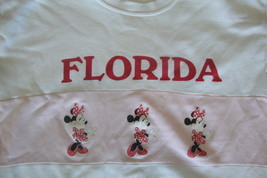 Vintage Walt Disney World Florida Minnie Mouse White Pink Crew Neck Sweatshirt M - $36.32