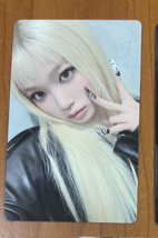 CHAEWON LE SSERAFIM Official Photocard [HOT]_Kpop Authentic POB WEVERSE - $20.60 CAD