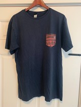 Men&#39;s Volcom Black Cotton T Shirt Large Contrast Pocket - £7.55 GBP