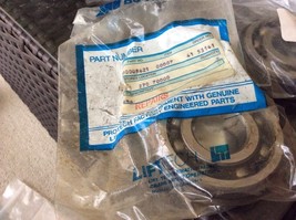 SHAW BOX BUDGIT 00008621 BEARING NEW NOS $49 - $48.52