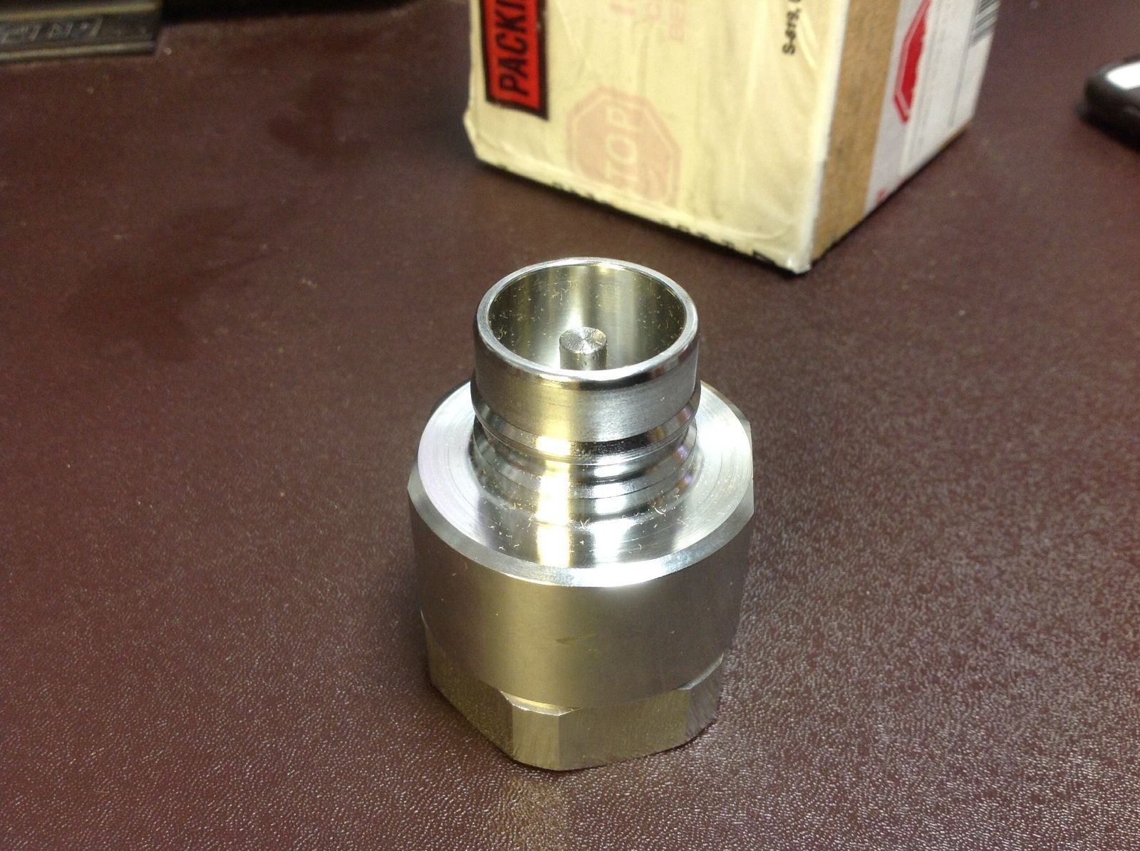PARKER Hydraulic Quick Disconnect Coupling NEW NOS SVHN16-16FV  RARE $69 - $68.31