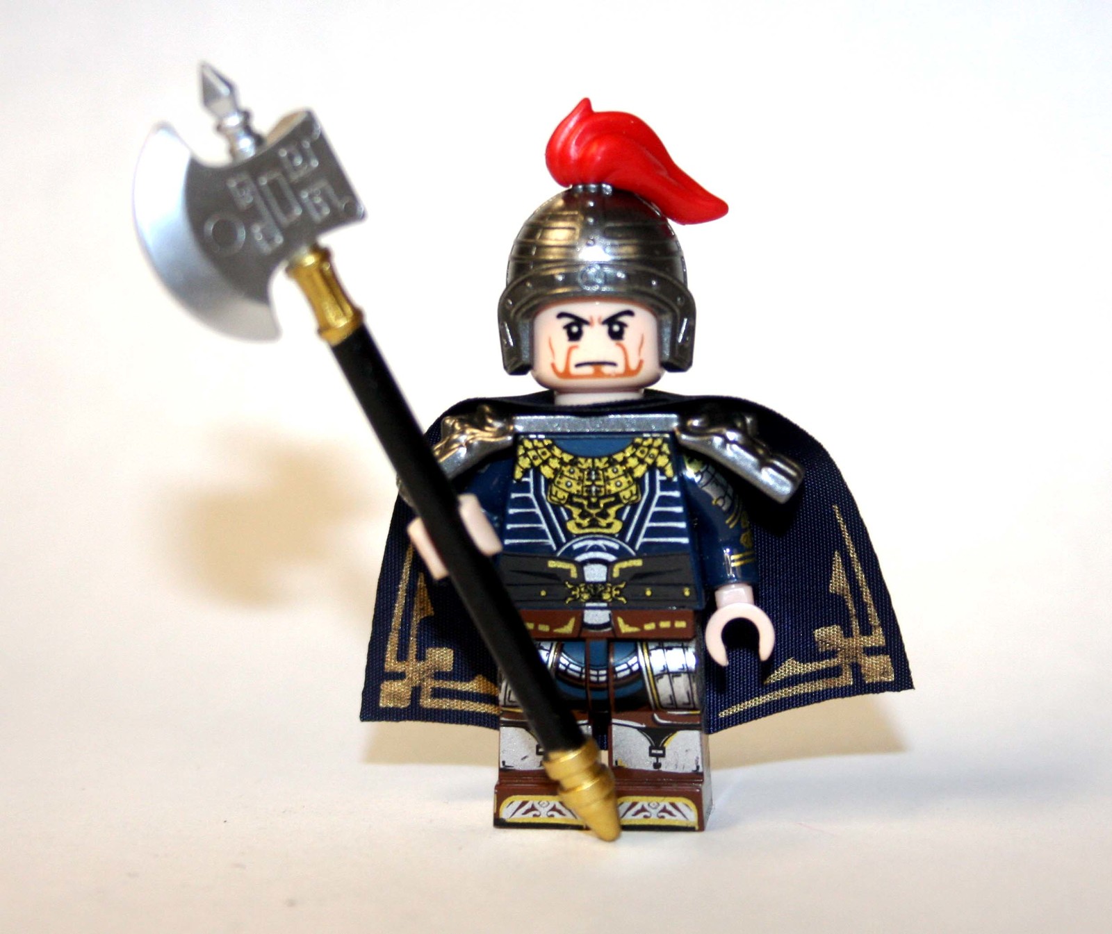 Knight Warrior Blue And Silver Armor Deluxe Custom Minifigures - $9.46