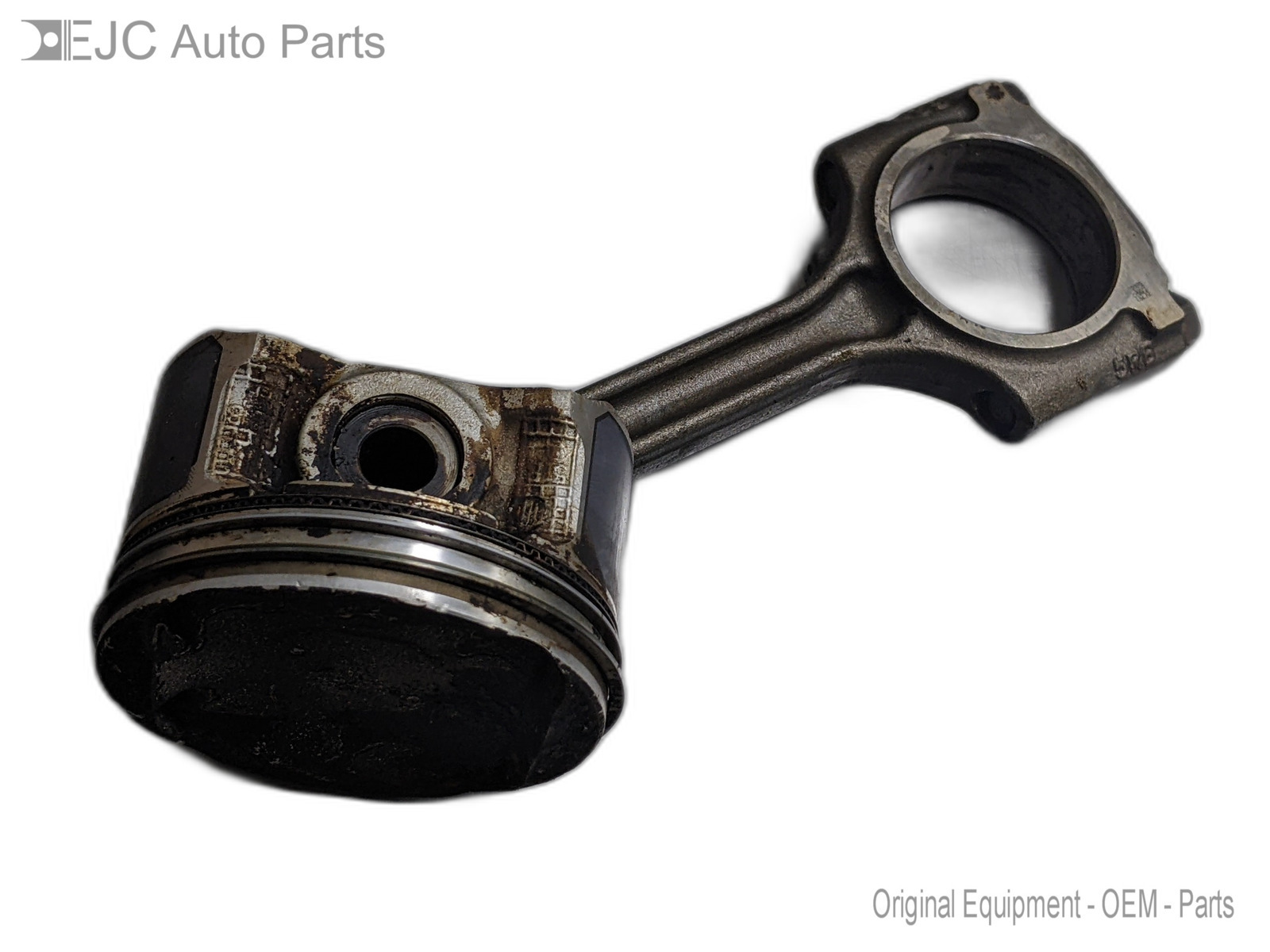 Piston and Connecting Rod Standard For 20-23 Nissan Kicks  1.6 121005RB0... - $69.25