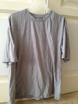 Jockey Short Sleeve Grey Tshirt Size Xl - $20.00