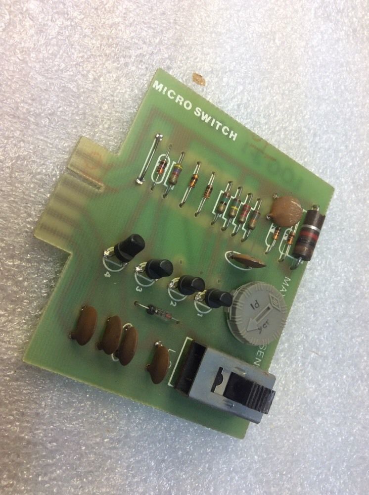 MICRO SWITCH HONEYWELL PHOTOELECTRIC SWITCH SENSOR FE-LOG3-1 USED..NICE $99 - $98.01