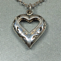 Jezlaine Sterling Silver Scroll Puffy Heart Pendant Necklace 24&quot; Chain - £66.07 GBP