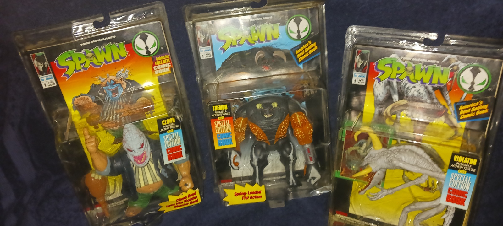 3)MCFARLANES 1994 SPAWN, #1sTHE CLOWN, TREMOR,,VIOLATOR,W/COMICS &amp; CARDS... - $39.99