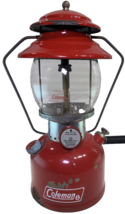 Coleman Model 200A Cherry Red Lantern “Sunshine Of The Night” - $2,879.72 MXN