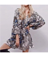 Free People Boho Floral Oversized V Neck Lined Short Dress Flowy, Size XS S - $656.94 MXN