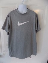 Nike Dri Fit Gray Short Sleeve Athletic Shirt Size M Boy&#39;s EUC - $13.87