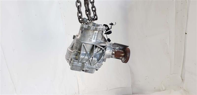 Transfer Case Assembly 2.0 AT AWD Non Hybrid 162 Miles OEM 2023 Volvo S90 Item image 8