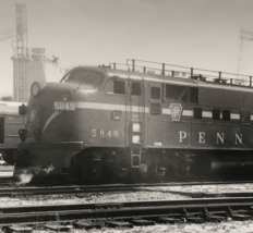 Pennsylvania Railroad PRR #5849 E7A Electromotive Train B&amp;W Photo Miami Fl 1964 - £7.52 GBP