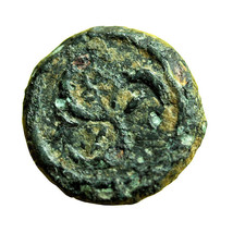 Ancient Greek Coin Birytis Troas AE9mm Kabeiros / Triskeles 01020 - £18.69 GBP