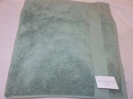 Sferra Bello Bath towel 30x60 Leaf NWT - $57.55