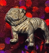 Vintage MACK TRUCK Bulldog Dog Lapel Pin Hat Pin Gold Tone - $5.31