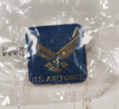 US Air Force Hat Lapel Jacket Vest or Bag Collectible Pin Military - £9.36 GBP