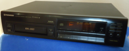 Pioneer PD-M502 Compact Disc Player, 6 CD Changer, Japanese, see video ! - $66.00