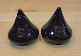 Vintage Hershey’s Chocolate Kiss Salt and Pepper Shakers Ceramic Brown - £13.32 GBP