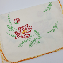 Vintage Embroidery Crochet Table Runner Floral 38x13&quot; Handmade - £14.25 GBP