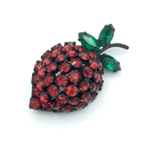 WARNER rhinestone strawberry brooch - vintage red green japanned domed fruit pin - £24.18 GBP