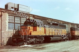 Milwaukee Road 198 SD40-2 Diesel Locomotive Chicago Area 3 Color Negative 1970s - £6.73 GBP
