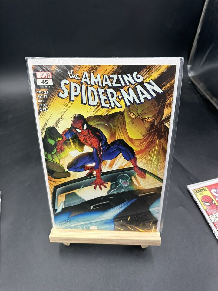 THE AMAZING SPIDER-MAN 45 LGY 846  Walmart variant cover Marvel  comic book - $9.90