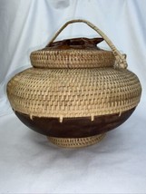 Indonesian Woven Basket Carved Wood LIZARD on Lid Handmade 9” Tall Large - £63.31 GBP