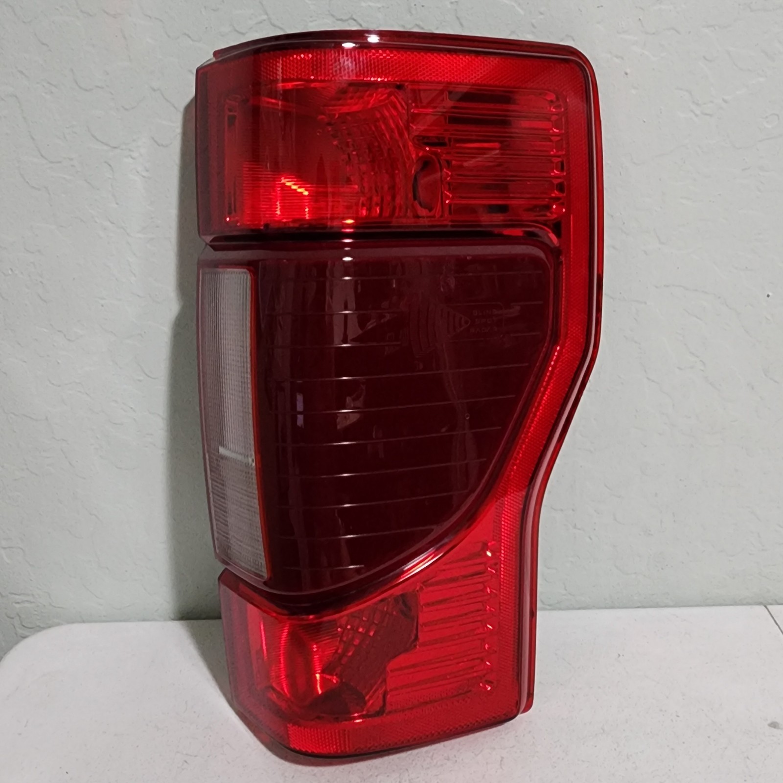 Passenger Right Side For 2020-2022 Ford F250 F350 Tail Light w/ Blind Sp... - $64.95