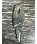 Starflite Luggage Key VINTAGE  - $7.40 CAD