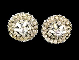 Rhinestone Round Dome Wheel Clip On Earrings Vintage Silvertone Clear Baguettes - £10.38 GBP