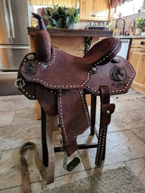 Beautiful Buck stiches Chocolate Roughout  Barrel Saddle with Tack Set - $5,936.28 MXN+