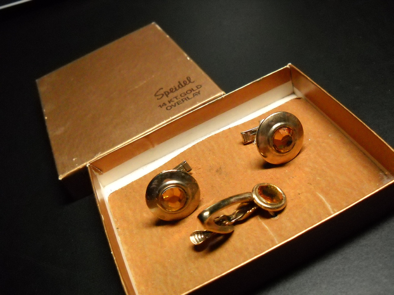 Speidel Cuff Links and Tie Bar 14kt Gold Overlay Original Gold Presentation Box - $12.99