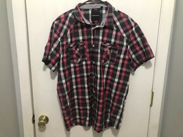 Clockhouse Plaid Short Sleeve Men&#39;s Shirt Size XL Polyester Blend Pockets - $9.89