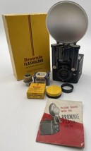 Vintage Kodak Brownie Six-20 Camera With Flash And Close Up Attachment &amp; Manual - £37.92 GBP